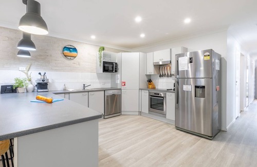 Fingal Bay House | Fingal on Whitesands: Ground-Level Comfort with Ocean Views