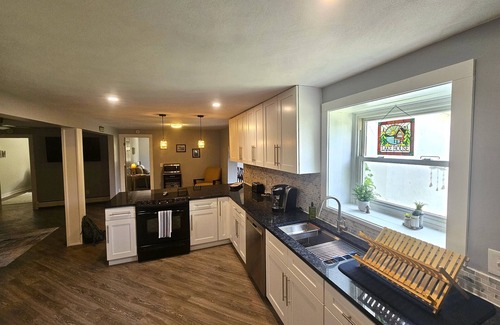 Town of Owasco House | Finger Lakes Retreat - Owasco Lake