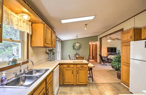 Himrod House | Finger Lakes Retreat: Cozy Sunroom, Fire Pit & BBQ Awaits!