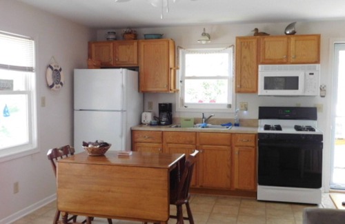 Cayuga Cottage | Experience Finger Lakes: Sunset Cottage with Lake Views