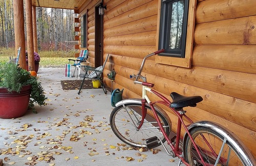 Finlayson House | Pet-Friendly Finlayson Cabin on 10 Scenic Acres