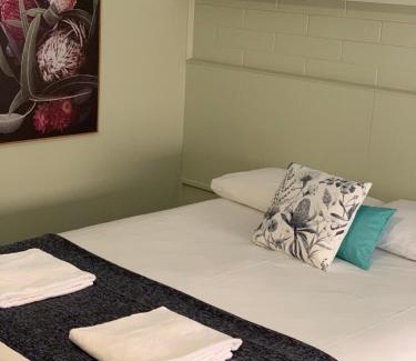 Finley Hotel | Pet-Friendly Finley Country Club Hotel with Breakfast Included