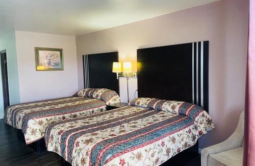 St. James Hotel | Pet-Friendly Retreat at Finn's Motel - Great for Families