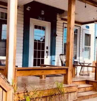 Alma Apartment | Cozy Ocean-View Retreat at Finn's Studio, Fundy Park