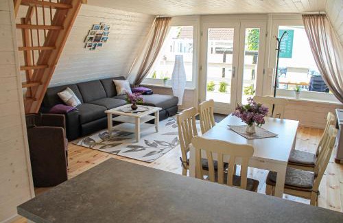 Kroeslin House | Kid-Friendly Finnhütte in Kröslin with 9/10 Guest Rating