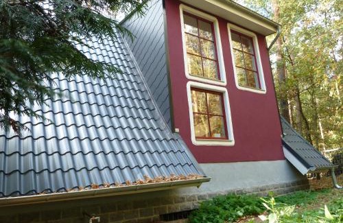 Zerbst/Anhalt House | Finnhütte Rudolf: Pet-Friendly Retreat with Breakfast Included