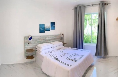 Rasdhoo House | Explore Relaxation at FINS DIVE AND LEISURE HOTEL