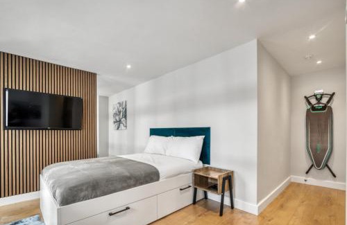 Finsbury Park Apartment | Discover Finsbury Park Zone 2: A Family-Friendly Retreat