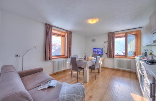 Sant'Anna Apartment | Convenient Ski-in/Ski-out at Fiocco Di Neve, Happy Rentals