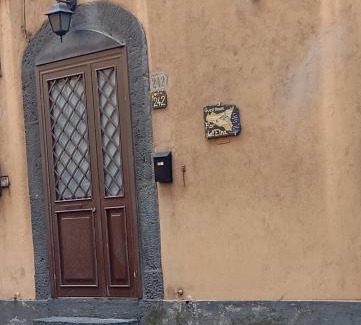 Pedara Apartment | Discover Fior dell'Etna: Pet-Friendly Family Retreat