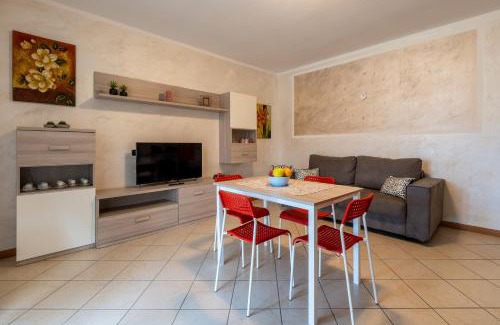 Sulzano Apartment | Relax at Fior Di Loto: Oceanfront Pool with Family Appeal