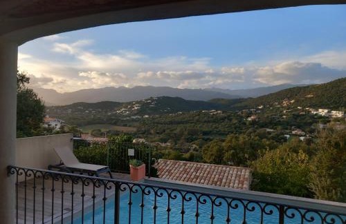 Cirendinu Villa | Fiori 1: Oceanfront Retreat with Pool & Private Beach
