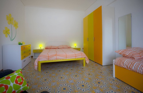 Caucana-finaiti-casuzze-finaiti Nord Bed & Breakfast | Top-Rated Fiori Gialli Caucana: Family-Friendly Retreat