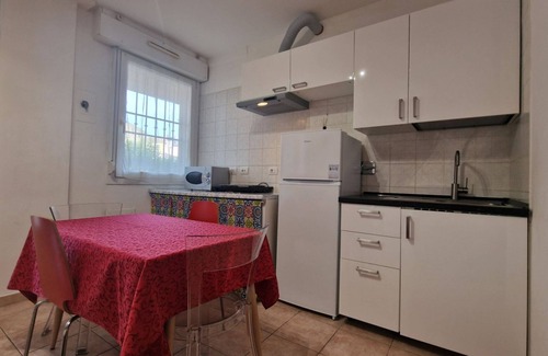 San Donato Apartment | Guest Rated 10/10: Fiorilli House with Bicycle Storage
