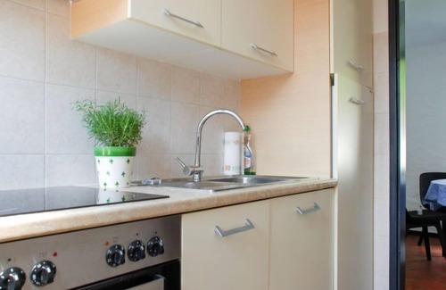 Brusino Arsizio Apartment | Relaxing Retreat at Fiorita Cosy with Lake View & Spa