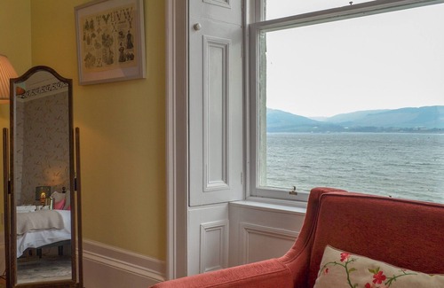 Port Bannatyne Cottage | Inviting 6-Bedroom Retreat in Port Bannatyne, Isle of Bute