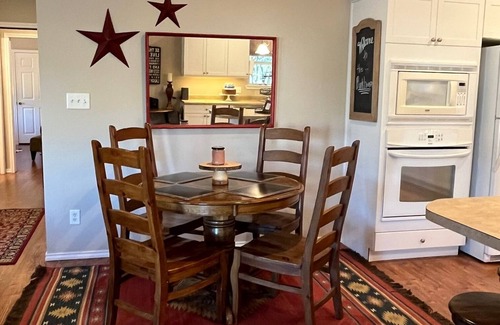 Goldthwaite House | Experience Fire Oak Vineyard Ranch in Texas Hill Country