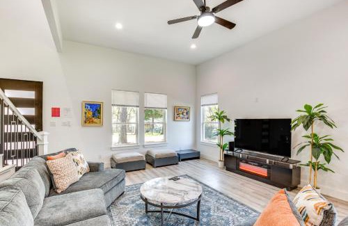 Gun Barrel City House | Beautiful Lakeside Retreat in Gun Barrel City with Fire Pit