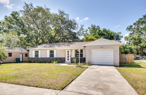 Longwood House | Welcome to Family Home in Longwood: Private Yard & Fire Pit