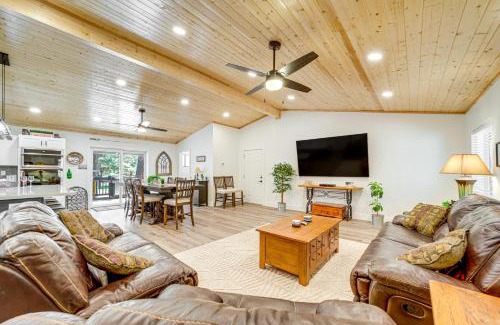 Happy Jack House | Idyllic Happy Jack Cabin: Deck, Views & Trail Access