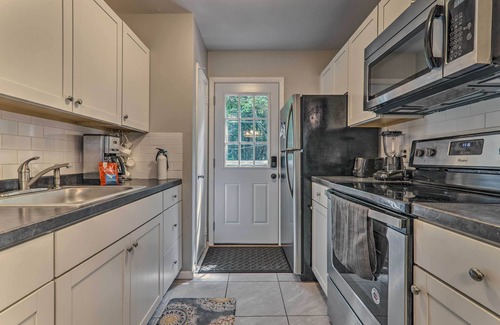 Briar Crest Woods Cottage | Inviting Blakeslee Cottage: Fire Pit, Deck & Pet Friendly