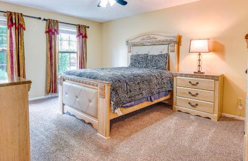 Columbus House | Pet-Friendly Retreat in Ohio with Cozy Fire Pit & Grill