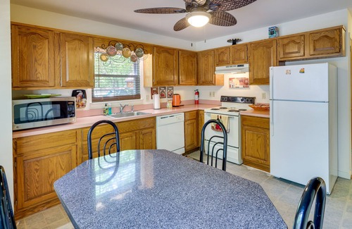 Thornhurst Cottage | Unforgettable Pocono Lake Retreat with Community Pools