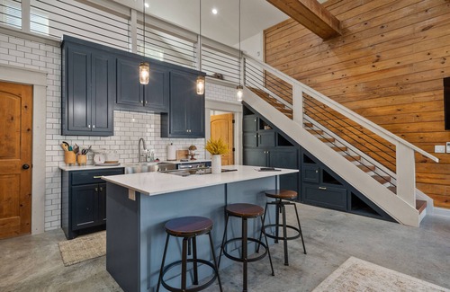 Denison House | Relax by the Fire Pit & Enjoy Outdoor Games Near Main Street