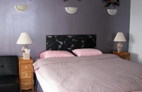 Campbell River Bed & Breakfast | Cozy Fireflies Bed & Breakfast: Rated 9.1/10, Family-Friendly