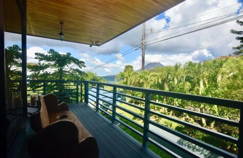 El Millon House | Firefly Hilltop Retreat, Swimming Pool Volcano!
