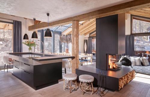 Zermatt Hotel | Indulge at Firefly Luxury Suites - 4-Star Oceanfront Retreat
