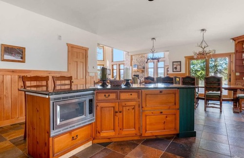 Windham House | Fireplaces, Home Theater, Ski-In/Out Windham Lodge