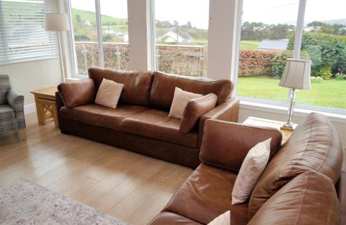Rockcliffe House | Experience Firpoint: 4-Star Stay with Pet-Friendly Perks