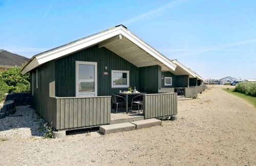 Lakolk Cabin | Ocean View Retreat at First Camp Lakolk Strand - Römö