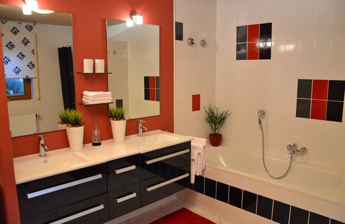 Werdorf Apartment | Tranquil 4-Star Holiday Apartment on the Lahn Bike Path
