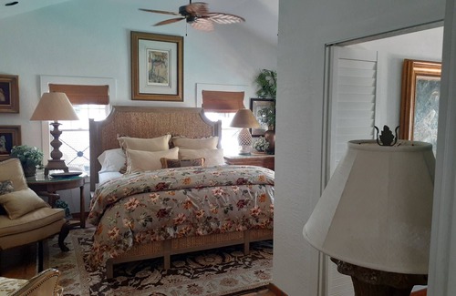 Old Northwood Cottage | Premium Oceanfront Units in West Palm Beach, Florida