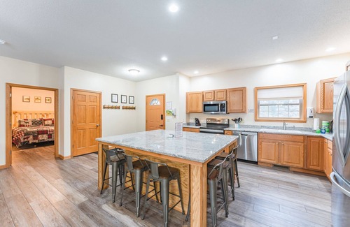 Wisconsin Dells House | First Class Arcade Retreat with Firepit & Family Amenities