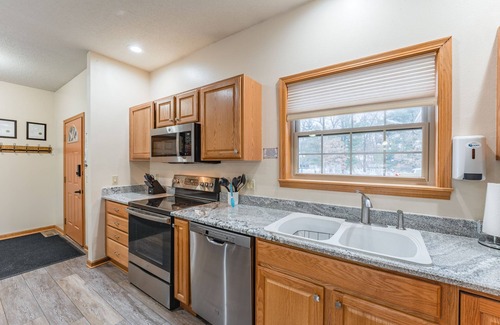 Wisconsin Dells House | First Class Arcade Retreat with Firepit & Family Amenities