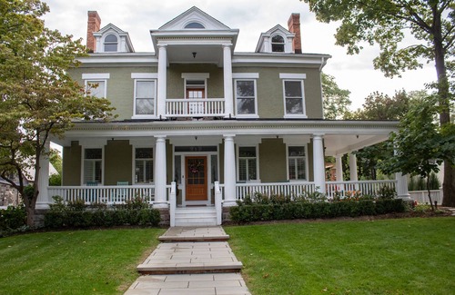 Kerrytown House | Elegant Historic Home in Kerrytown with Spa & Pool