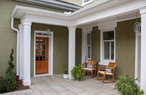 Kerrytown House | Elegant Historic Home in Kerrytown with Spa & Pool