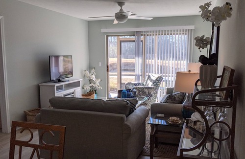 Pawleys Island Condo | Premier Stay on True Blue Golf #17 Green with Ocean View