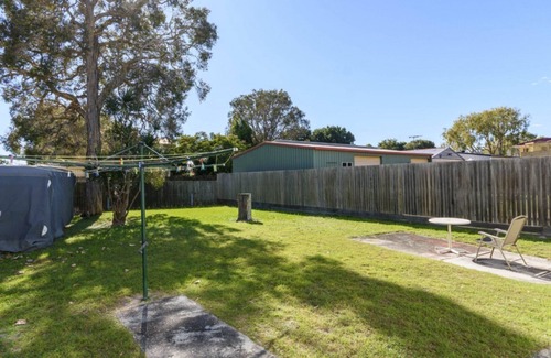 Bongaree Apartment | Convenient First Floor Unit Near Shops and Waterfront