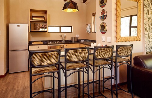 Maluti a Phofung Hotel | Discover First Group Qwantani: Family-Friendly Retreat