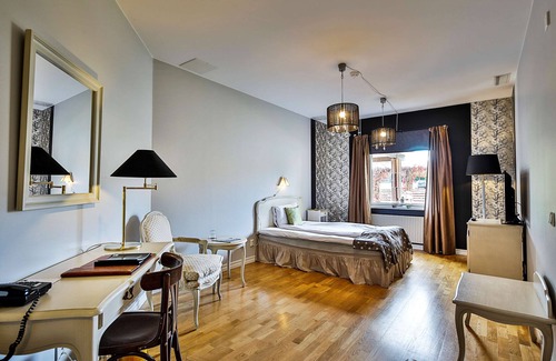 Olofstrom Hotel | Discover First Hotel Olofström: Family-Friendly Retreat