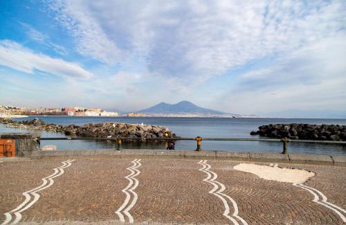 Posillipo House | Oceanfront Retreat at First House Posillipo - Spa & Breakfast