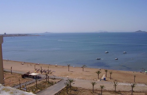 Cartagena Apartment | Beachfront Retreat with Spectacular Ocean Views and Amenities