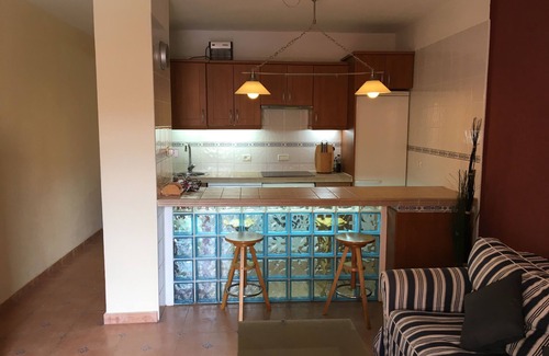 El Medano Apartment | Beachfront Retreat with Spacious Terrace & Ocean View