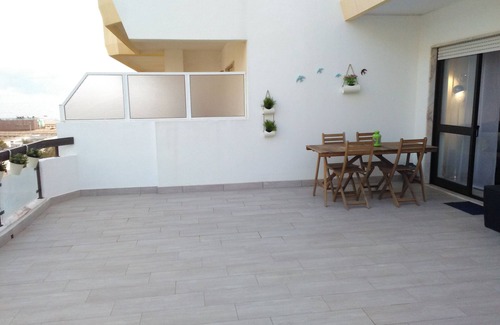 Vila Real Santo Antonio Apartment | Idyllic Retreat at First Line of Monte Gordo Beach