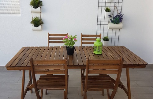 Vila Real Santo Antonio Apartment | Idyllic Retreat at First Line of Monte Gordo Beach
