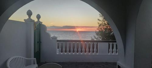 La Garita House | Beachfront Bliss at First Line of The Beach La Garita